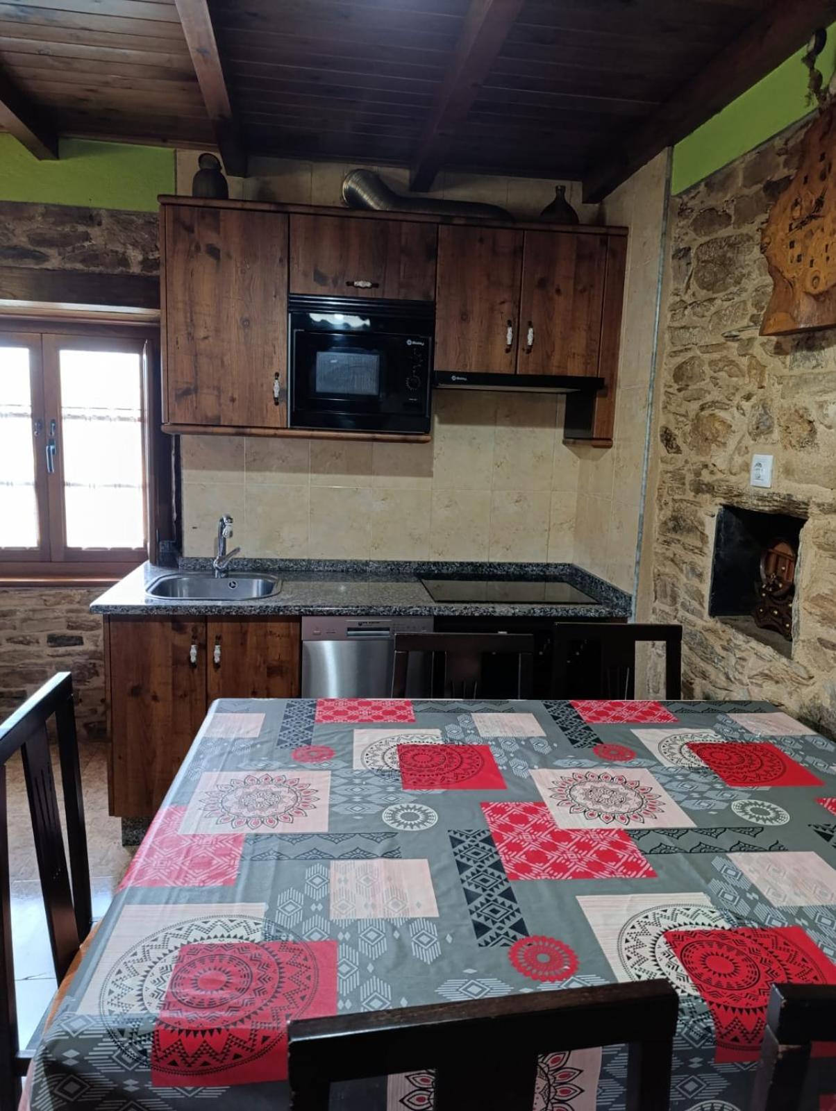Apartamentos Rio Eo San Tirso de Abres Eksteriør bilde
