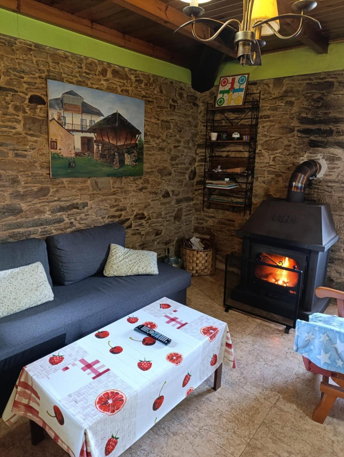 Apartamentos Rio Eo San Tirso de Abres Eksteriør bilde